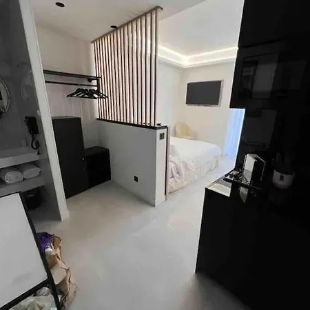 Luxe Jacuzzi Appartement *